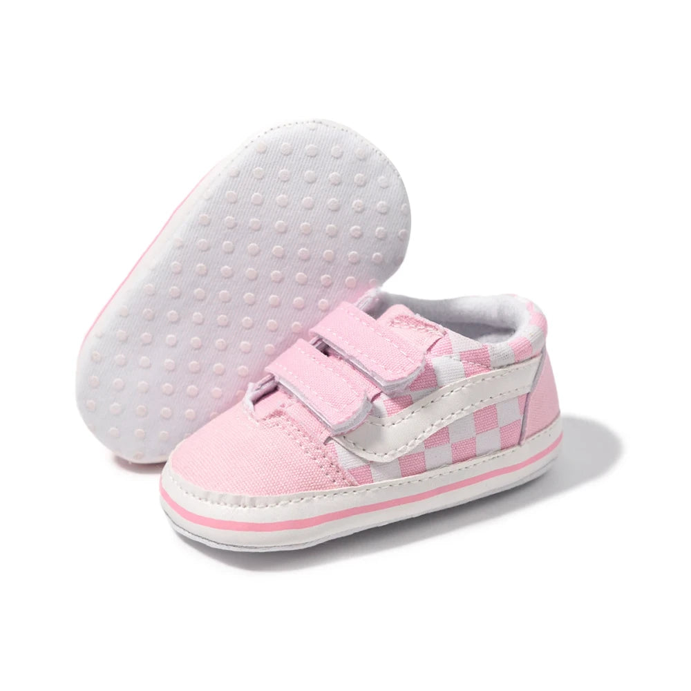 Petit Lienzo – Las zapatillas de lona para bebé con pies anchos