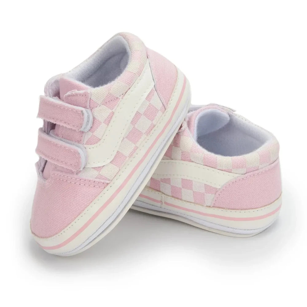 Petit Lienzo – Las zapatillas de lona para bebé con pies anchos