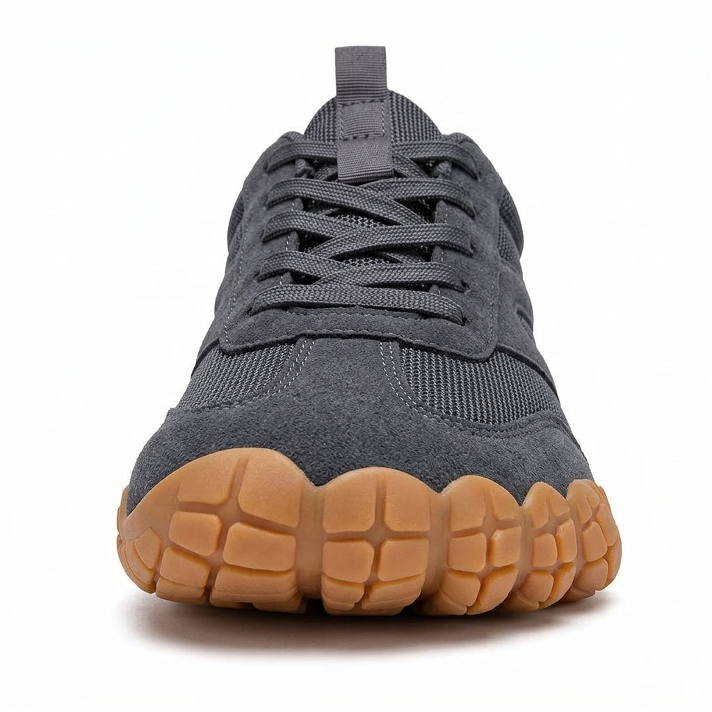 Rambla gris, zapatilla barefoot para pies anchos – vista frontal, puntera ancha